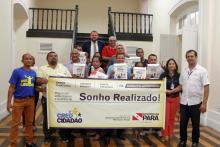 Alguns dos 17 novos empreendedores beneficiados pelo Programa balho, que receberam recursos do governo do Estado para investir e gerar oportunidades de trabalho