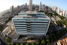 A oferta dos leitos de internação na rede estadual de saúde nos últimos anos soma 4.221 leitos. Ainda para 2018, o Governo do Estado prevê a finalização das obras dos hospitais municipais que estão sendo requalificados e equipados com recurso exclusivo do tesouro do Estado.